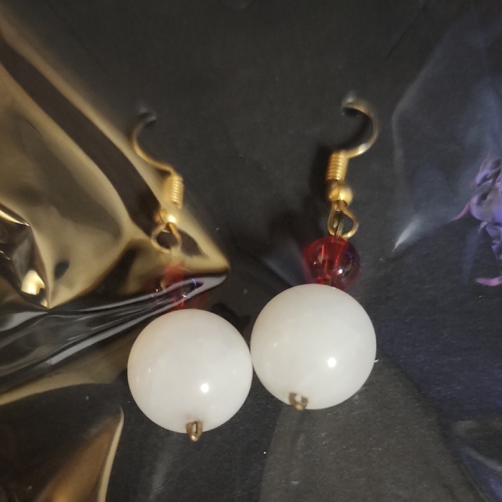 Elegant Gold and White Earrings